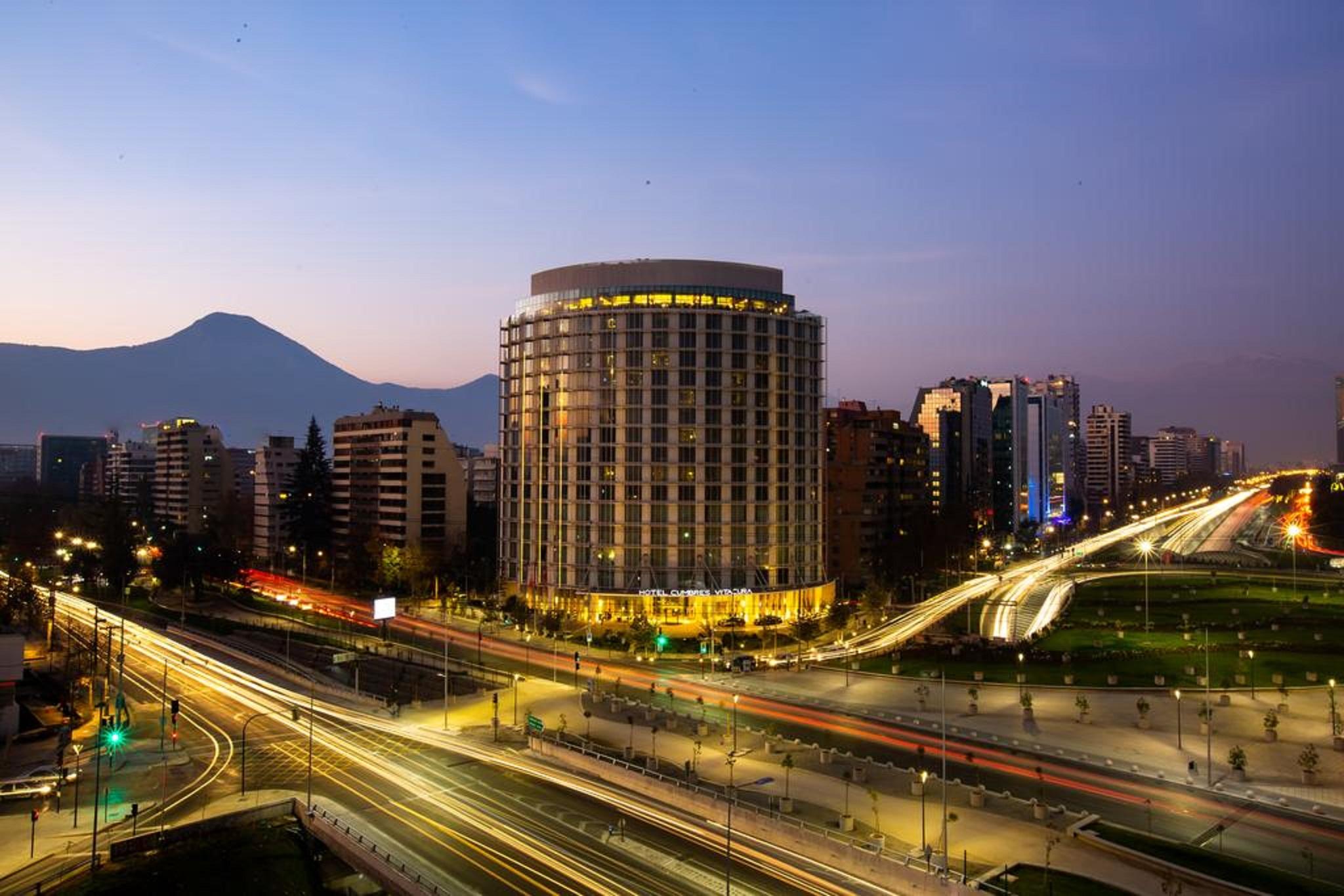 Doubletree By Hilton Santiago Kennedy, Chile Hotel Kültér fotó
